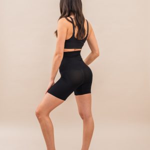 Threads Contour Lift Shorts in Black